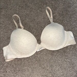 Victoria’s Secret Pink Wear Everywhere Lightly Lined TSshirt Bra